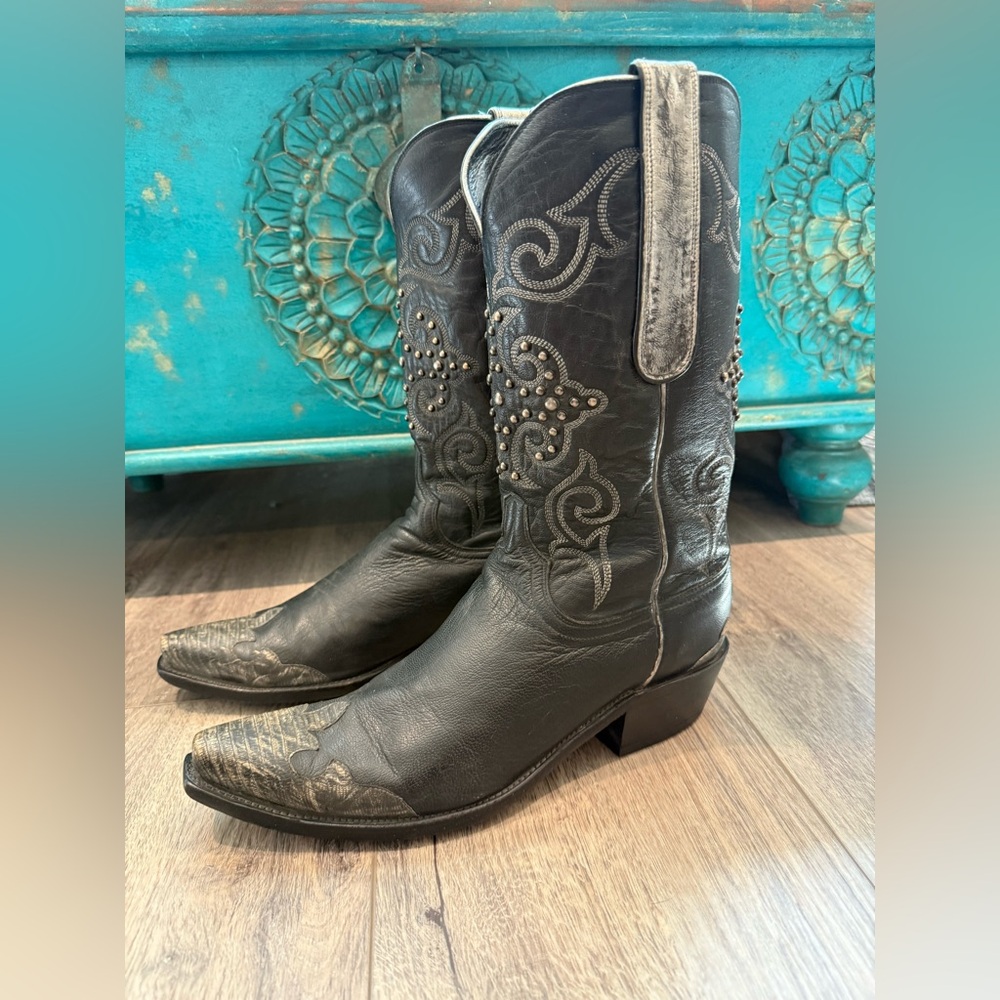 Lucchese men’s lizard wingtip studded boot size 10 - Picture 4 of 15